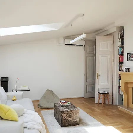 Appartement With Soul In Mokotow Warschau